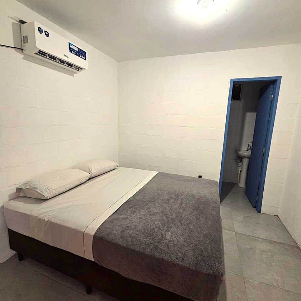 831edd54b6f637c6de2a8aeae18ee942